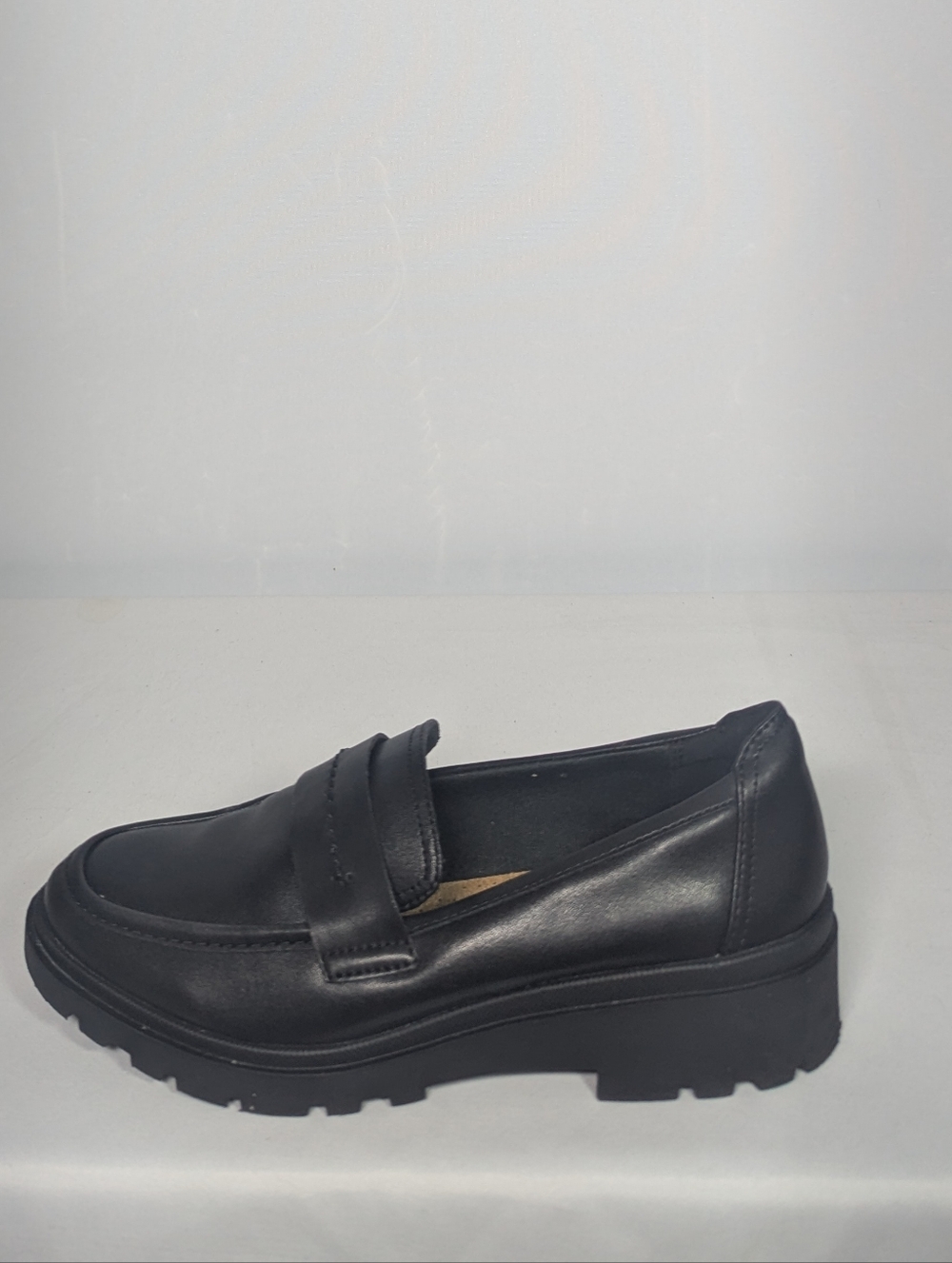 NEW Clarks Collection Womens Leather Loafers black 7.5 wide
